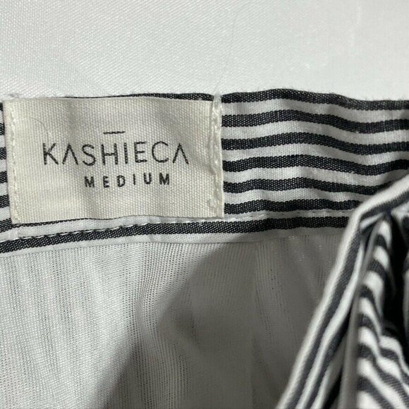 Striped High-Waisted Shorts With Tie Belt - M - Picture 3 of 5